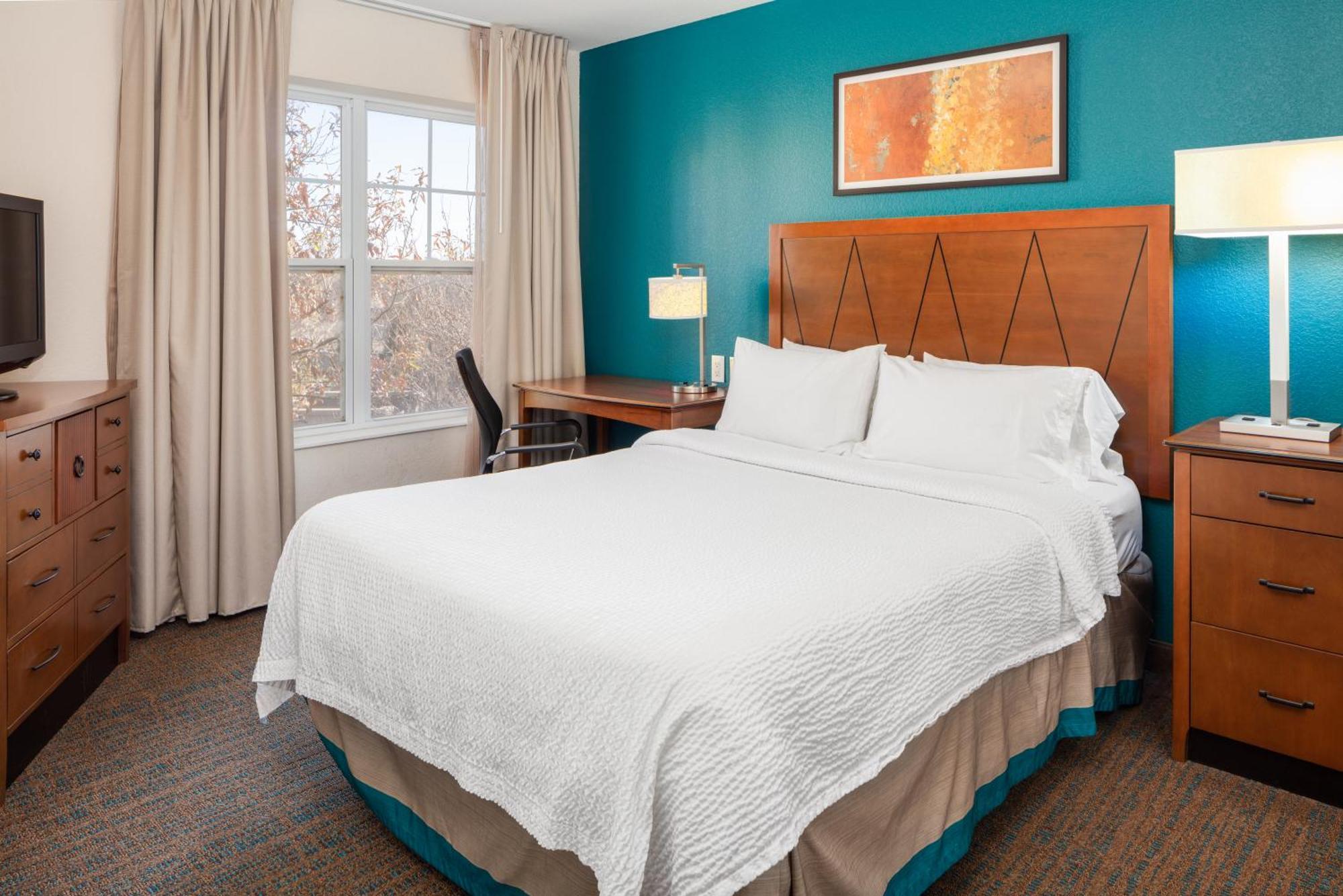 Residence Inn By Marriott Wichita East At Plazzio Екстер'єр фото