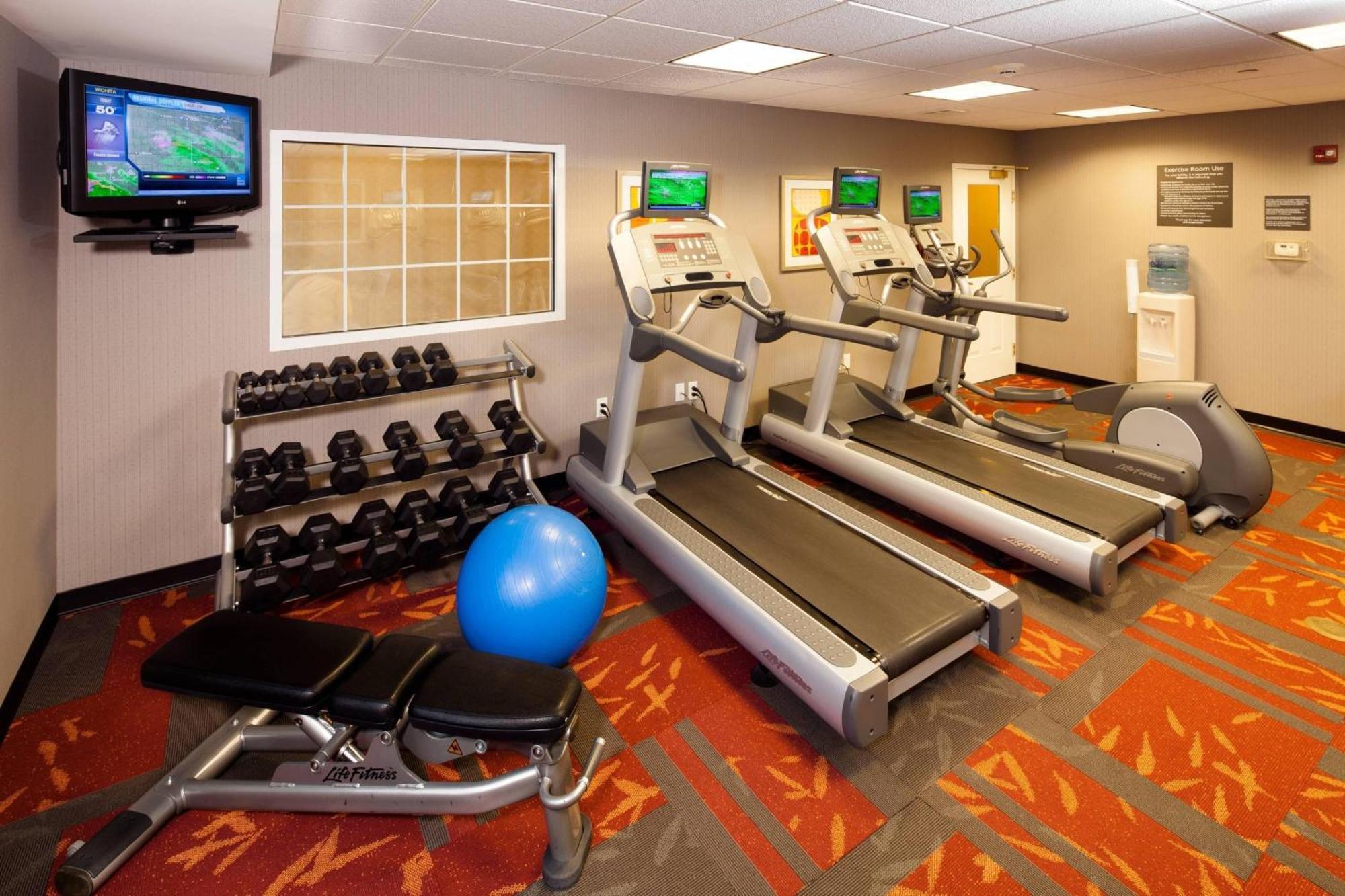 Residence Inn By Marriott Wichita East At Plazzio Екстер'єр фото